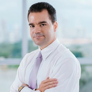 ÔNG COLIN BLACKWELL